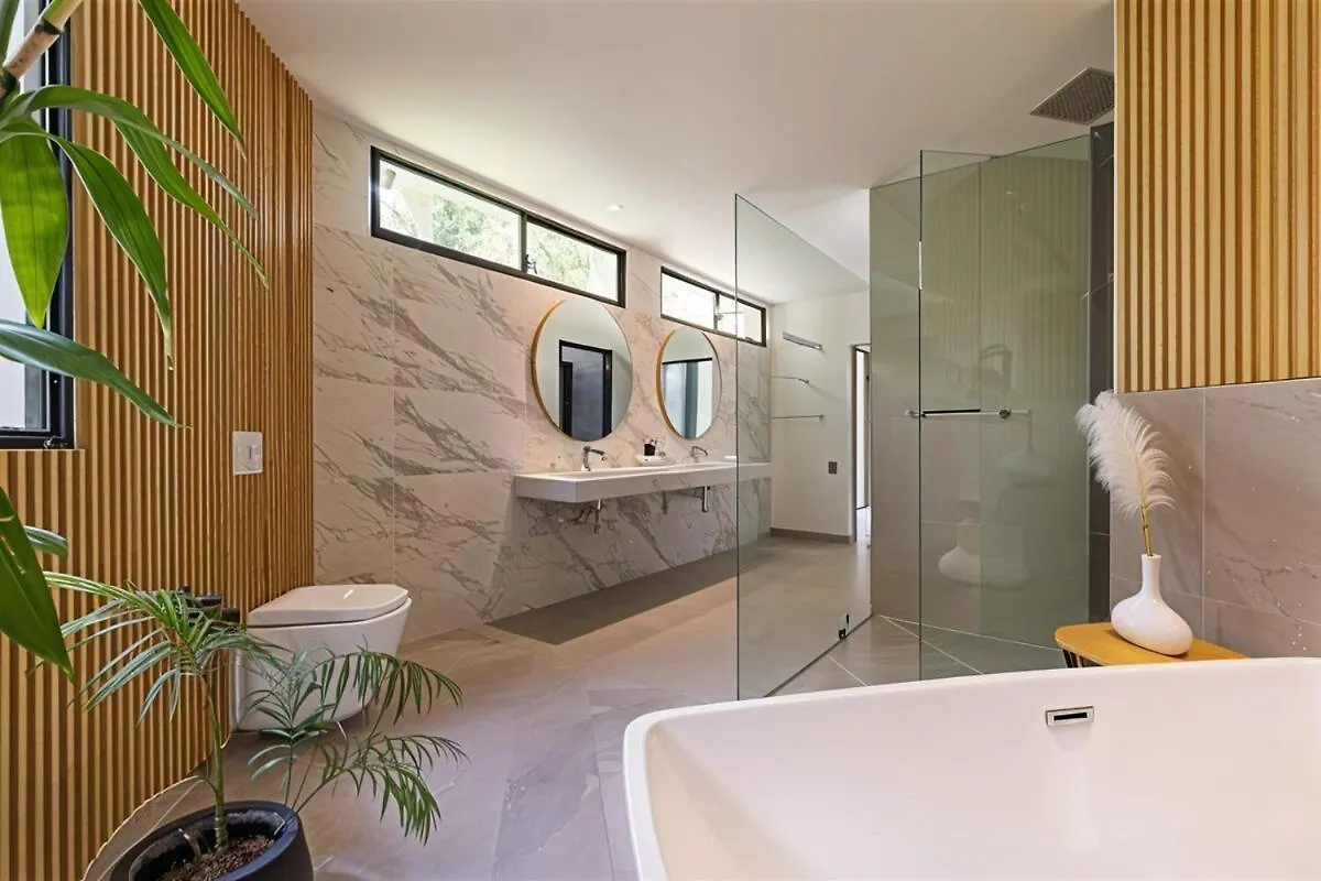 Villa Breathtaking 6Br Private Paradise In Poblado Mde Medellin
